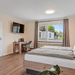 Zwischen Den Meeren * Wallsbüll