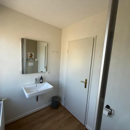 Hotel Zwischen Den Meeren Wallsbull