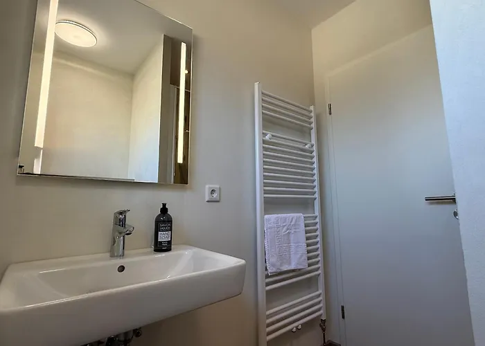 Zwischen Den Meeren *